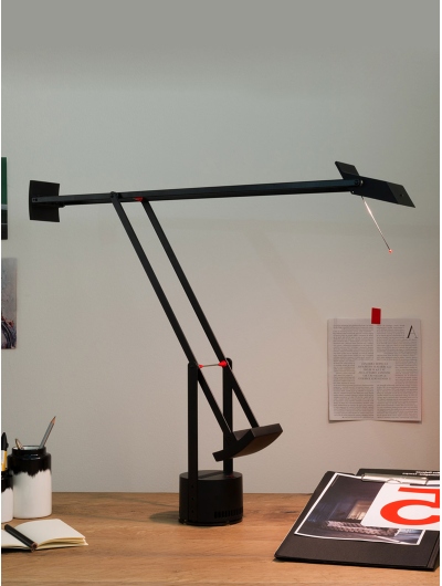 Lámpara Tizio Micro